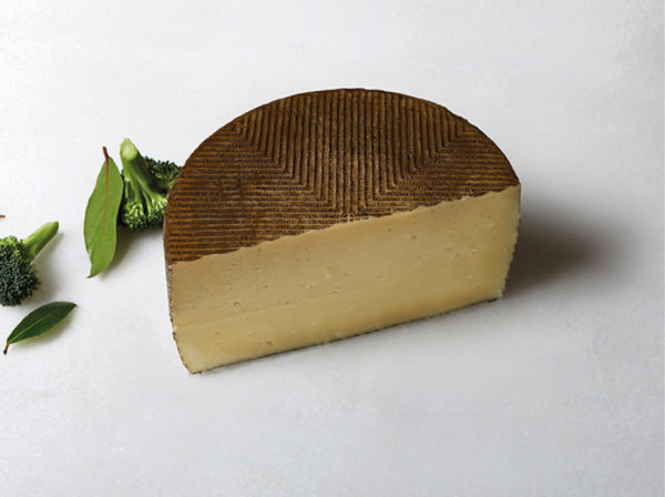 Queso de Oveja Semicurado Num. 03
